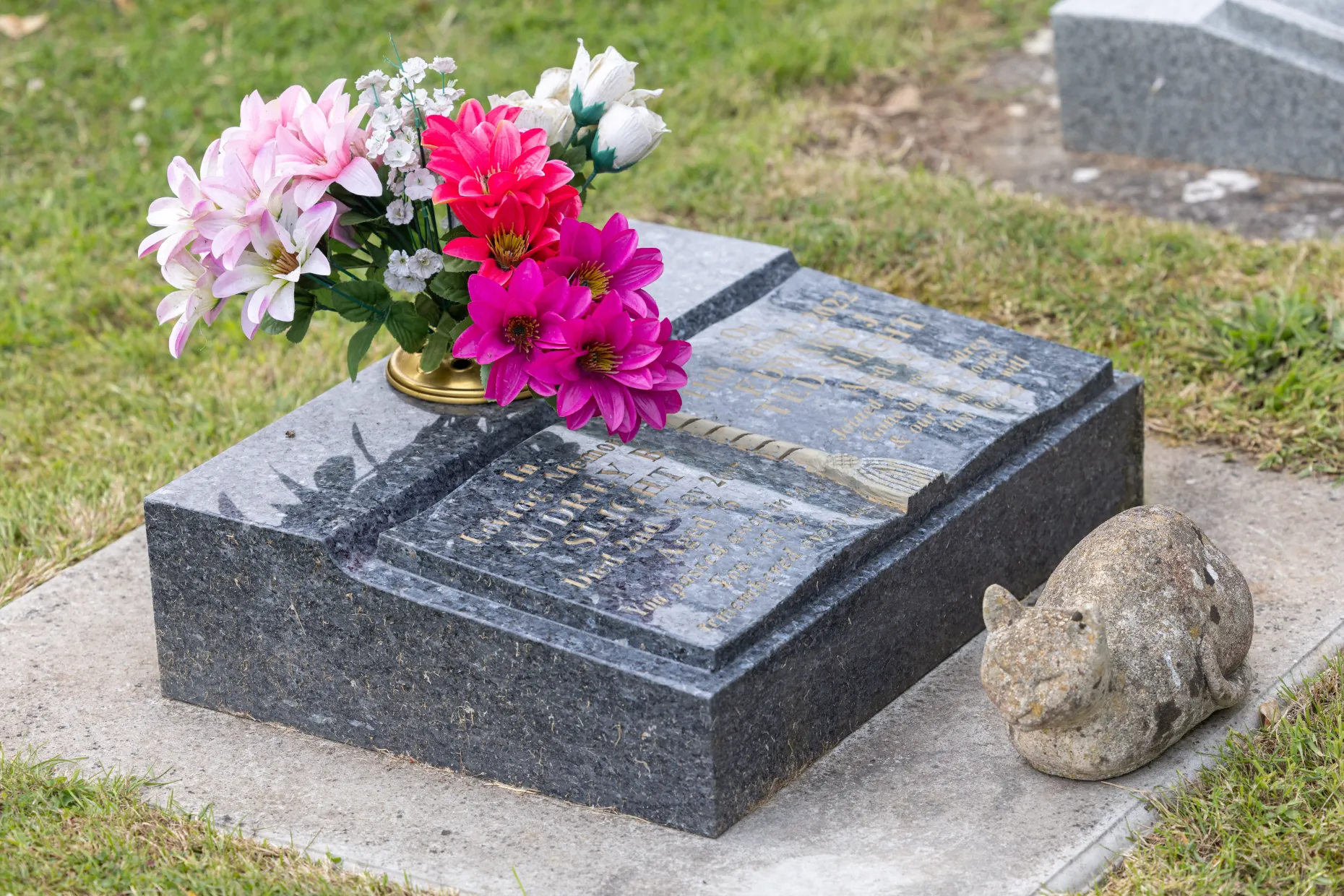 Footstone