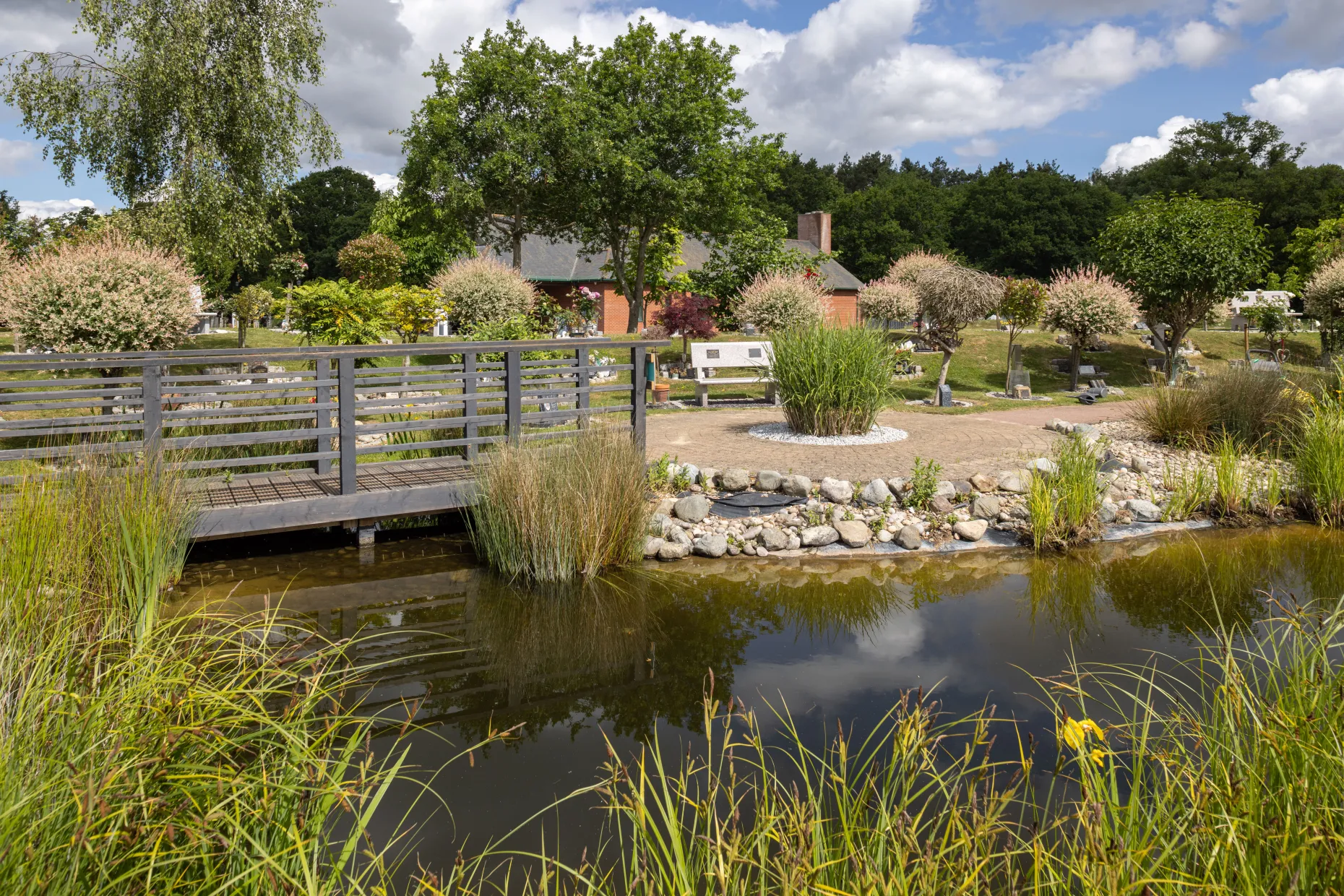 Three Counties Crematorium Grounds