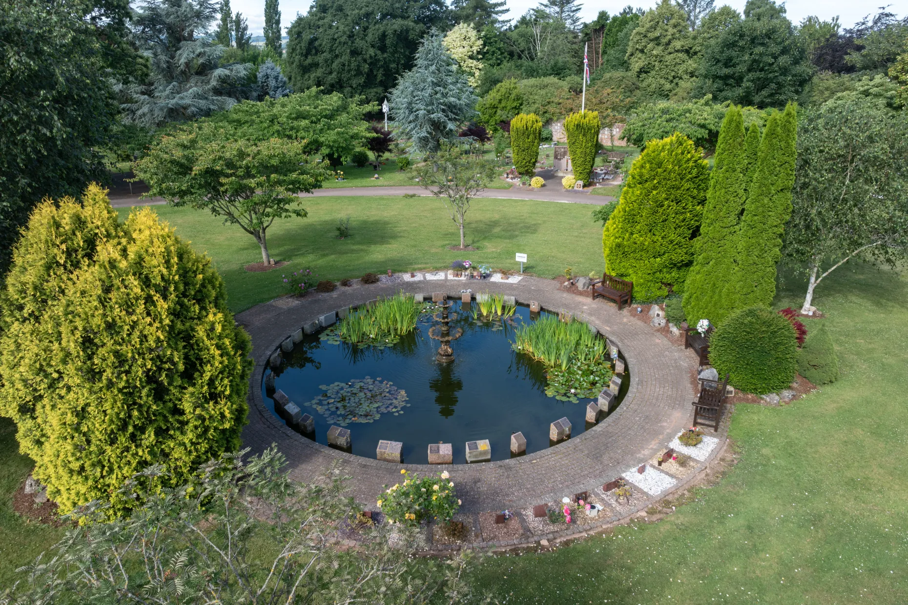 Exeter & Devon Crematorium Grounds