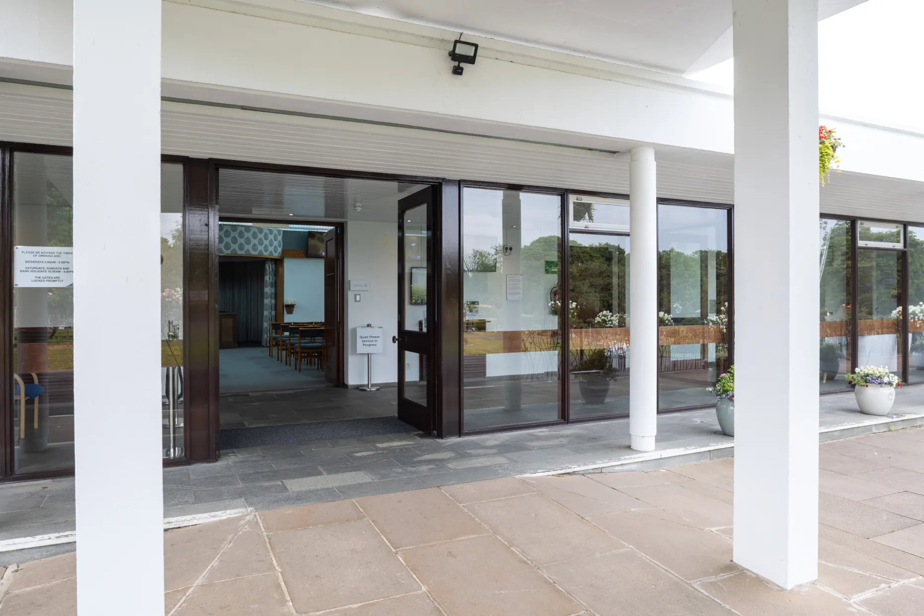 Grantham Crematorium Entrance