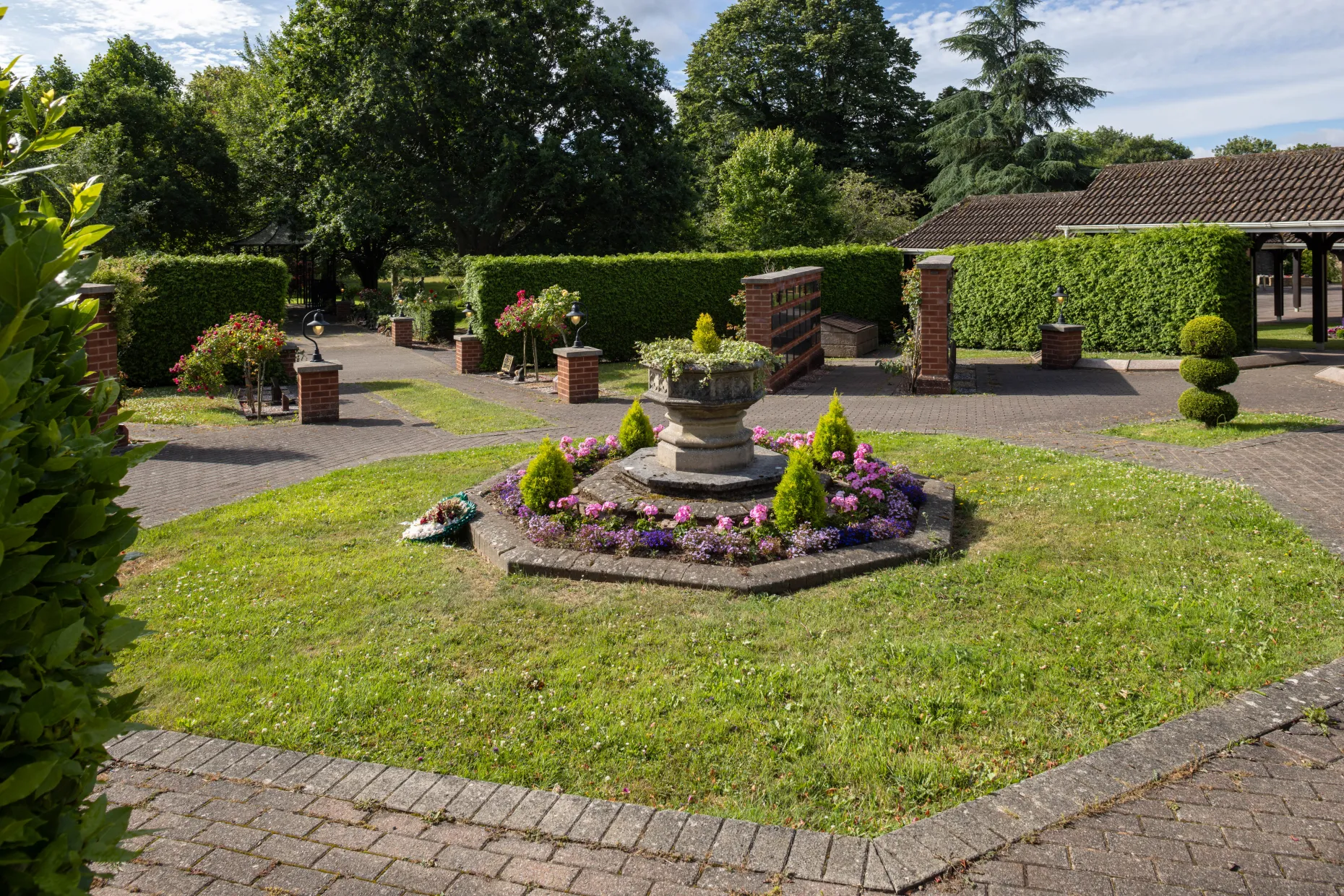 Exeter & Devon Crematorium Grounds