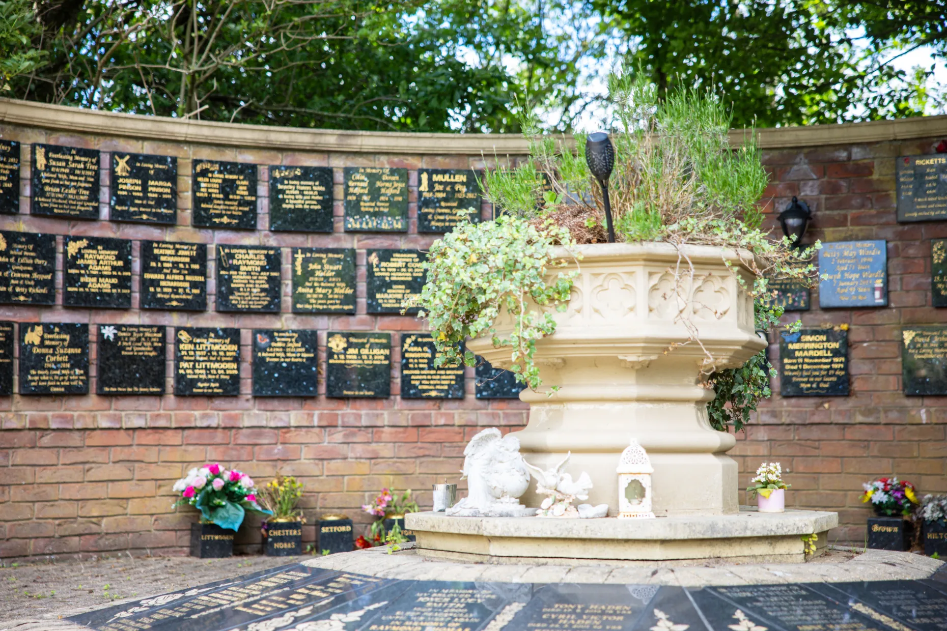 Memorial grounds