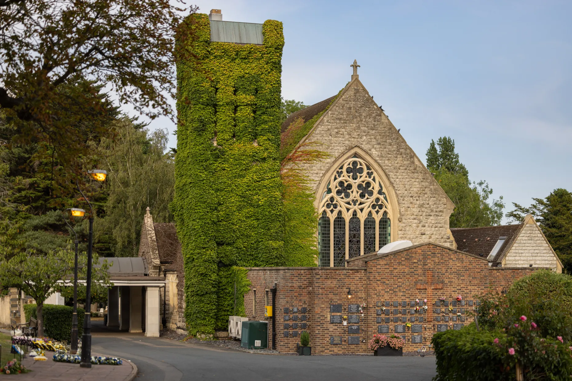 Beckenham Crematorium & Cemetery chapel