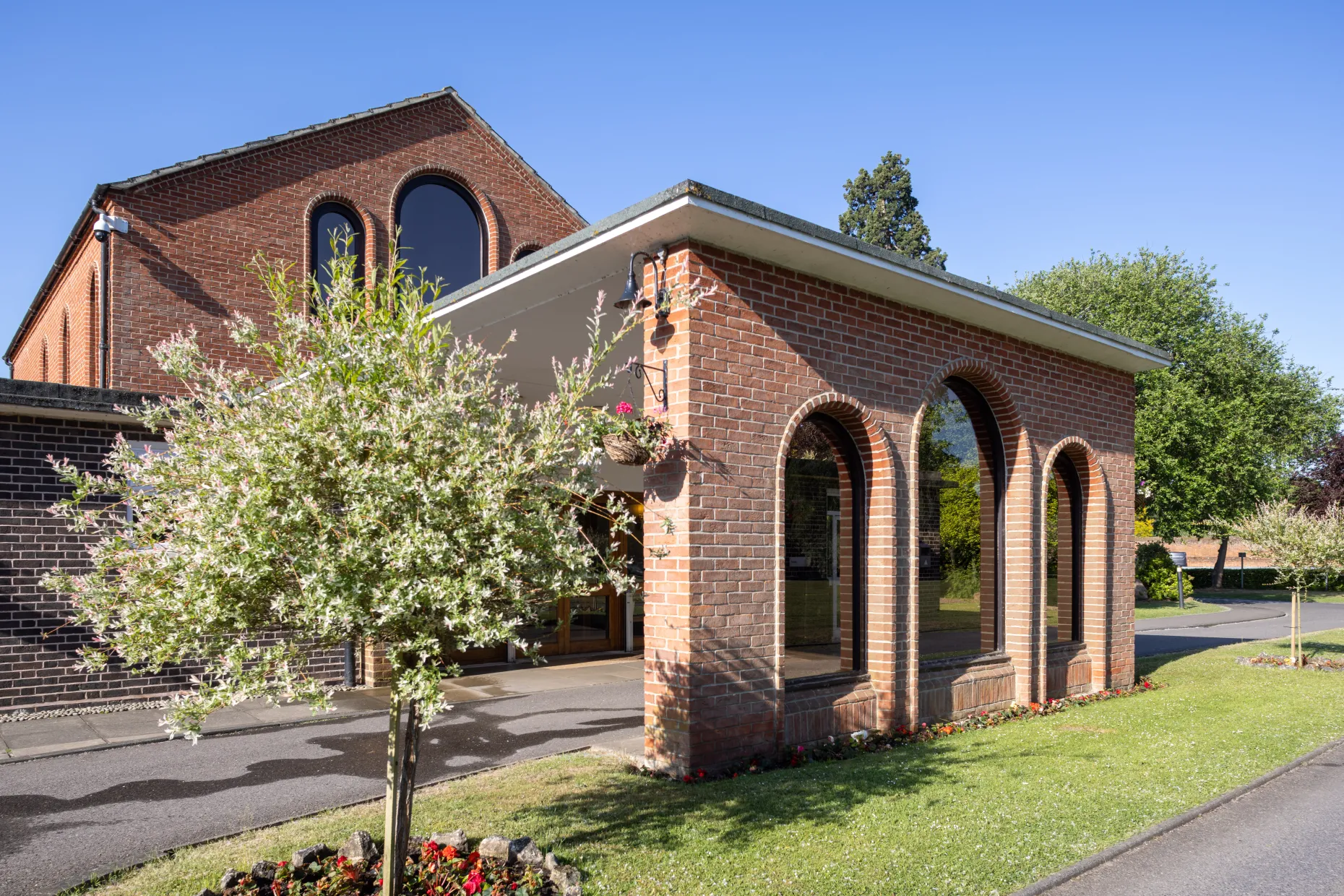 Randalls Park Crematorium & Cemetery